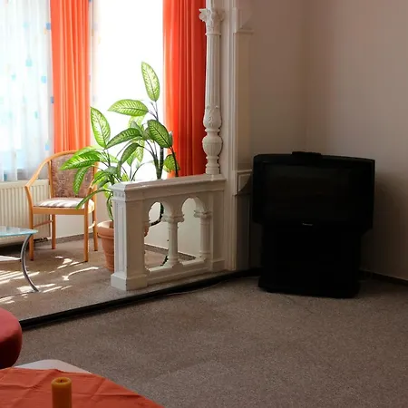 Apartman 2 *